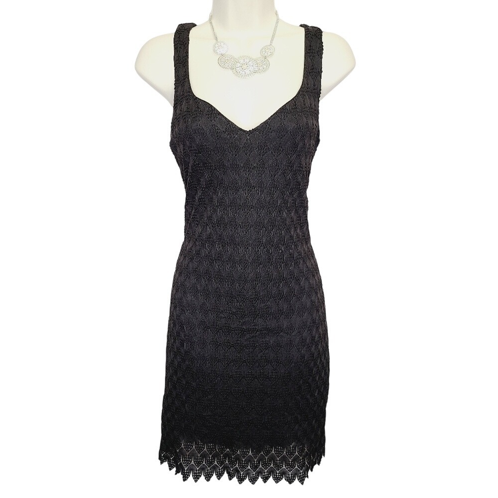 Zara Collection Blck Textured Crochet Knit VNeck Mini Dress Scalloped Hem Medium